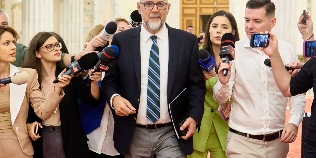 Analist: Kelemen Hunor, OUT din politică după susținerea lui FIDESZ