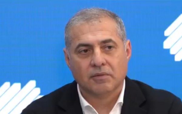 Afacerile, lovite de noi costuri: Guvernul riscă să adâncească criza în România