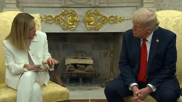 Trump, atac la Papa: Premierul italian, reacție dură. Ce zice șeful de la Casa Albă