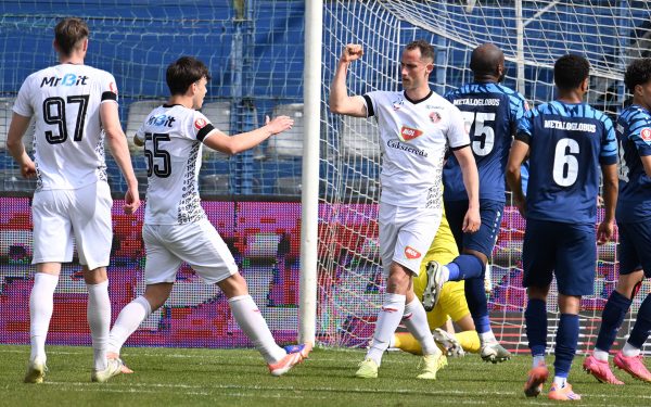 Metaloglobus – Csikszereda, 0-1! Ciucanii, pericol pe contraatac, gazdele forțează egalarea