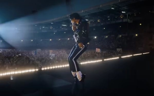 Michael Jackson: Familia și fanii, uniți la Berlin pentru debutul biografiei cu Jaafar