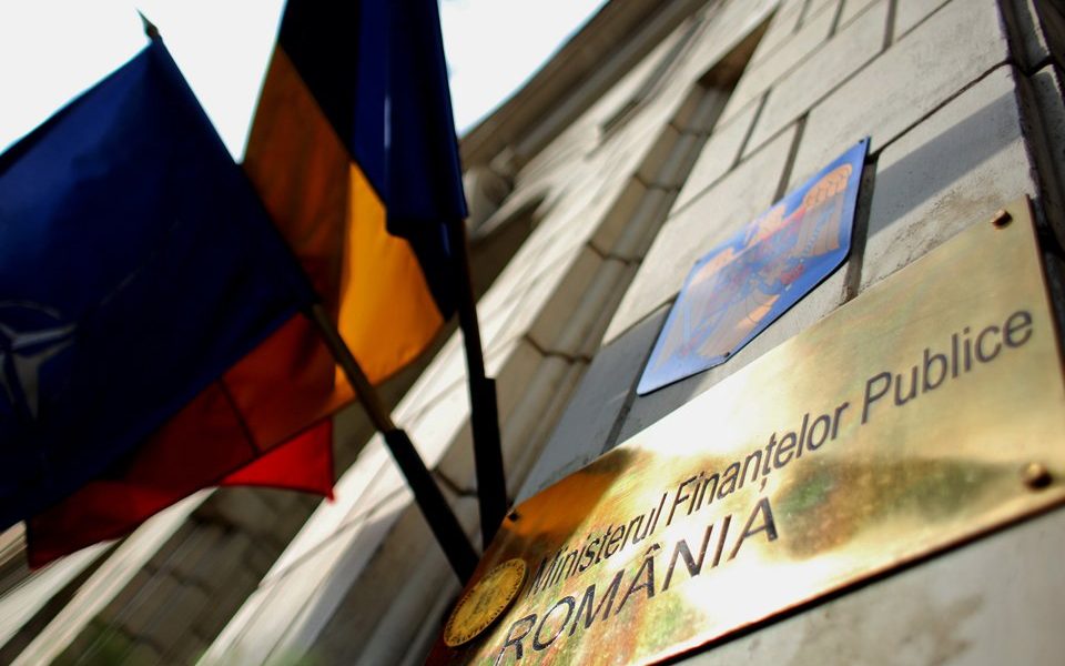 Ministerul Finanțelor anunță o schimbare structurală în procesul de emitere și validare a bonurilor fiscale, promițând o „revoluție” fiscală prin introducerea bonului digital cu cod QR, dacă proiectul de lege introdus în Parlament va fi aprobat