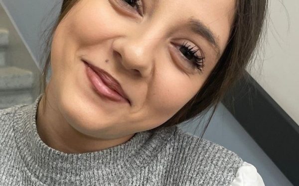 Poliția din București solicită sprijinul cetățenilor în găsirea unei adolescente dispărute din Sectorul 6