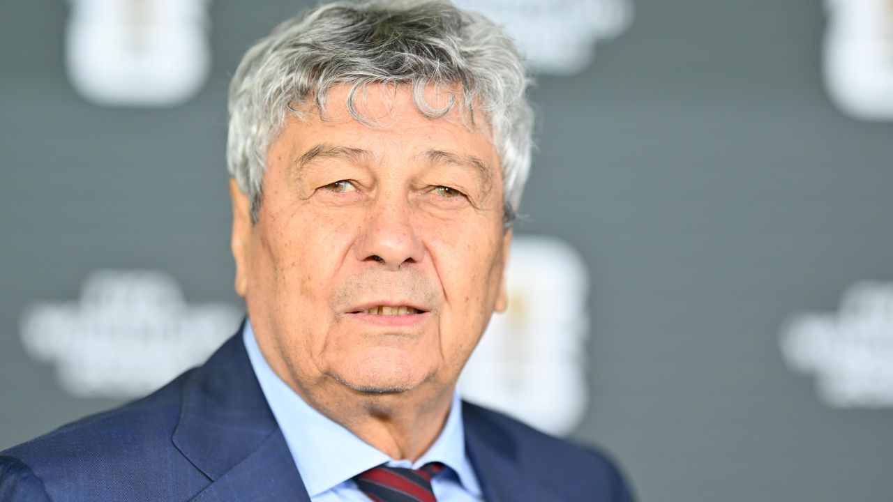 Starea de sănătate a lui Mircea Lucescu s-a înrăutățit, fiind internat în stare critică pe secția ATI Mircea Lucescu, antrenor emblematic al fotbalului românesc, se află în stare critică, fiind internat pe secția de Terapie Intensivă