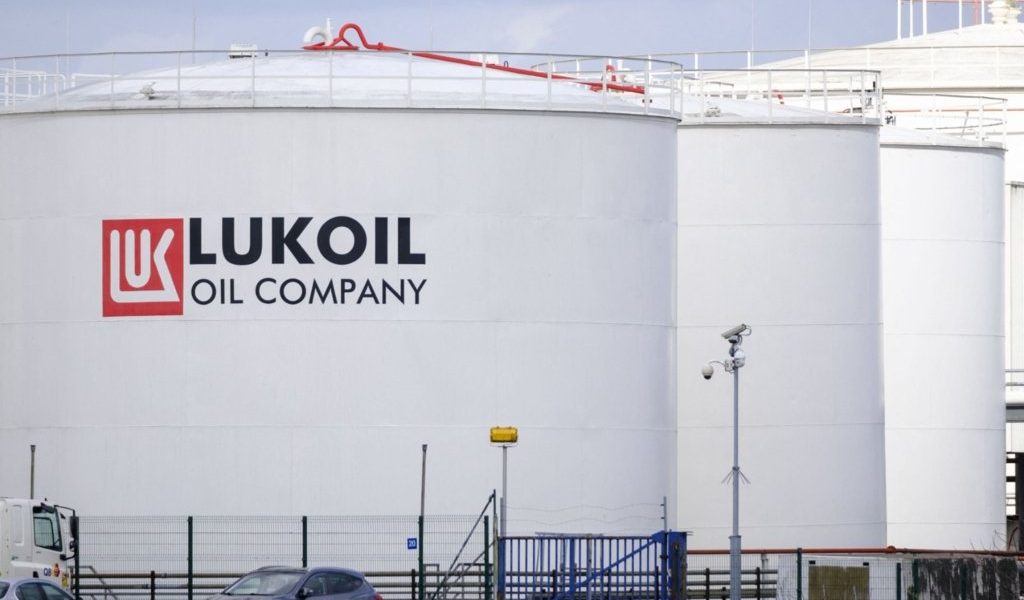 România, la mila SUA pentru Petrotel. Unde ajung banii rușilor?
