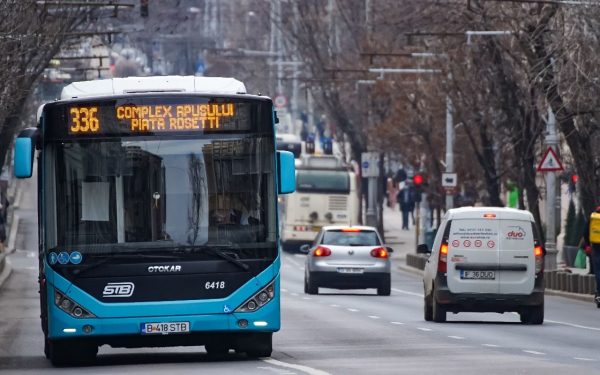 STB dă afară șoferi, dar șefii rămân: Salariul mediu, peste 1.000 de euro în București