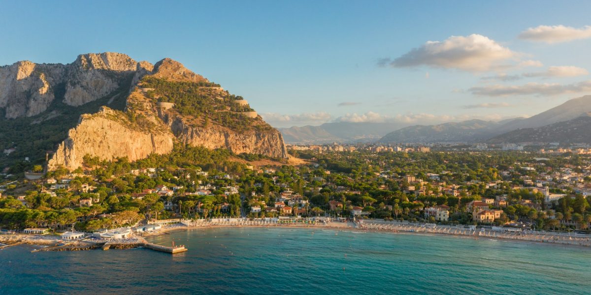 Dertour, anunț pentru români: Ce se întâmplă cu vacanțele, după război