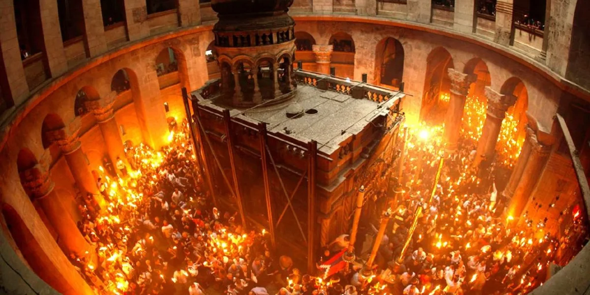 O Călătorie emoționantă spre Lumina Învierii