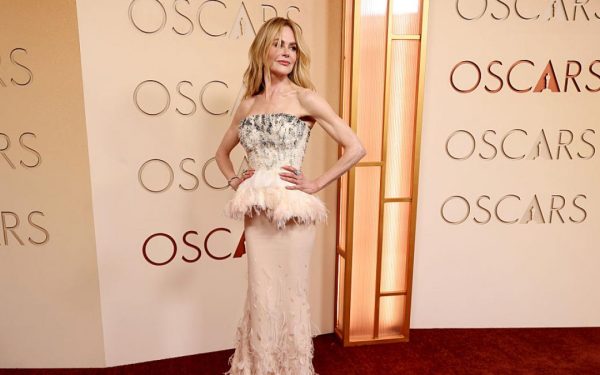 Nicole Kidman, lecții bizare: Actrița învață să fie doula morții