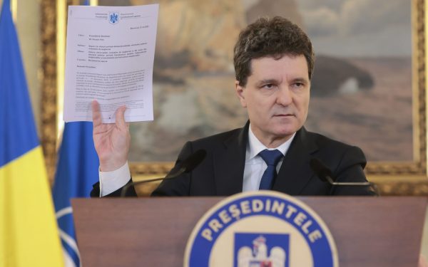 Nicuşor Dan, atac la CCR: Legea guvernanței corporative, sub semnul întrebării!