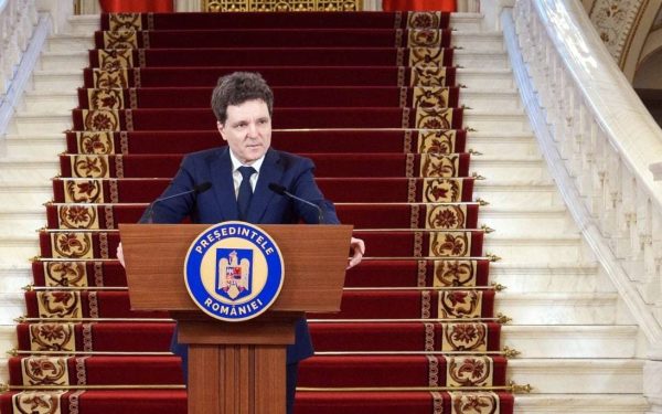 Nicușor Dan, după retragerea miniștrilor: „Calm, vom trece prin asta”