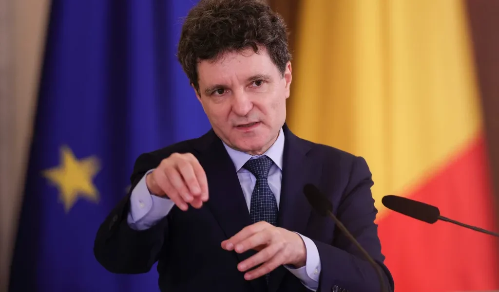 Nicușor Dan, felicitări în engleză pentru Peter Magyar: „Noul capitol” România-Ungaria