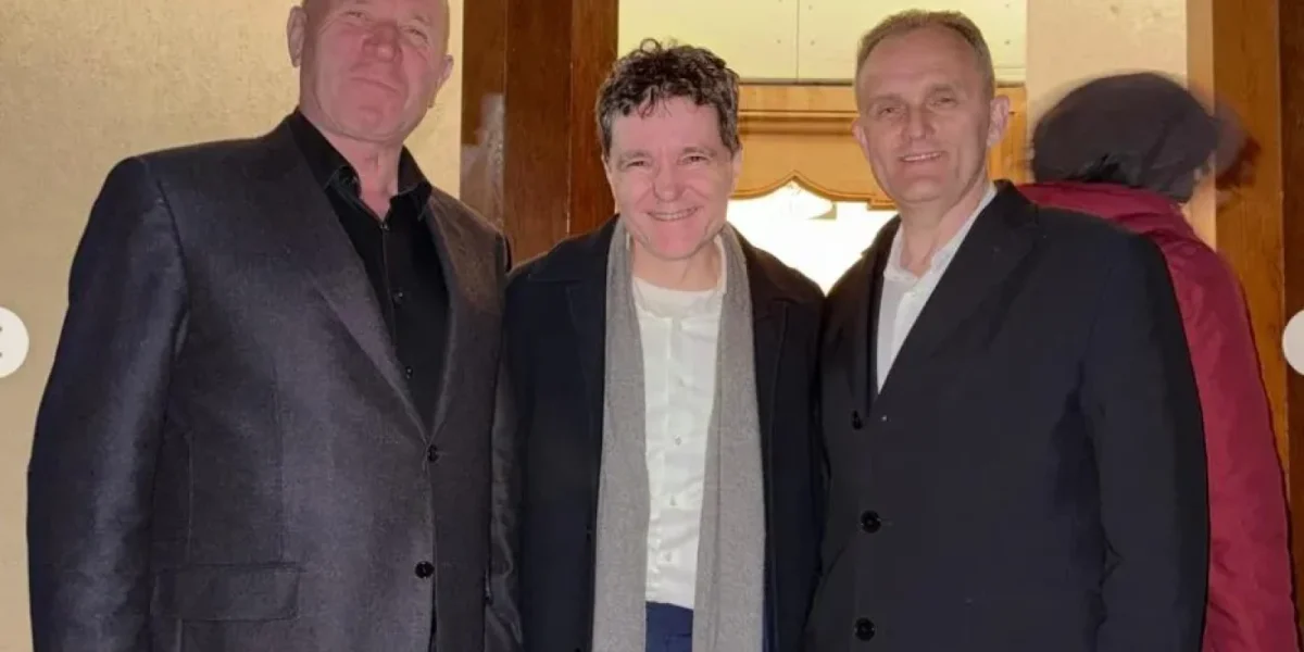 Nicușor Dan, apariție neașteptată cu doi PSD-iști: „Discret,firesc” la mănăstire