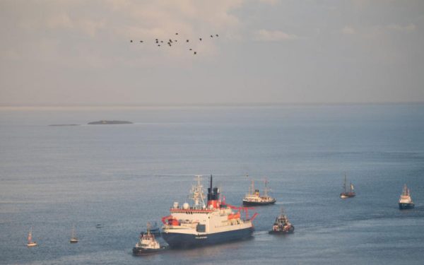 Insulă SECRETĂ, descoperită de un spărgător de gheață. Nici pe hartă!