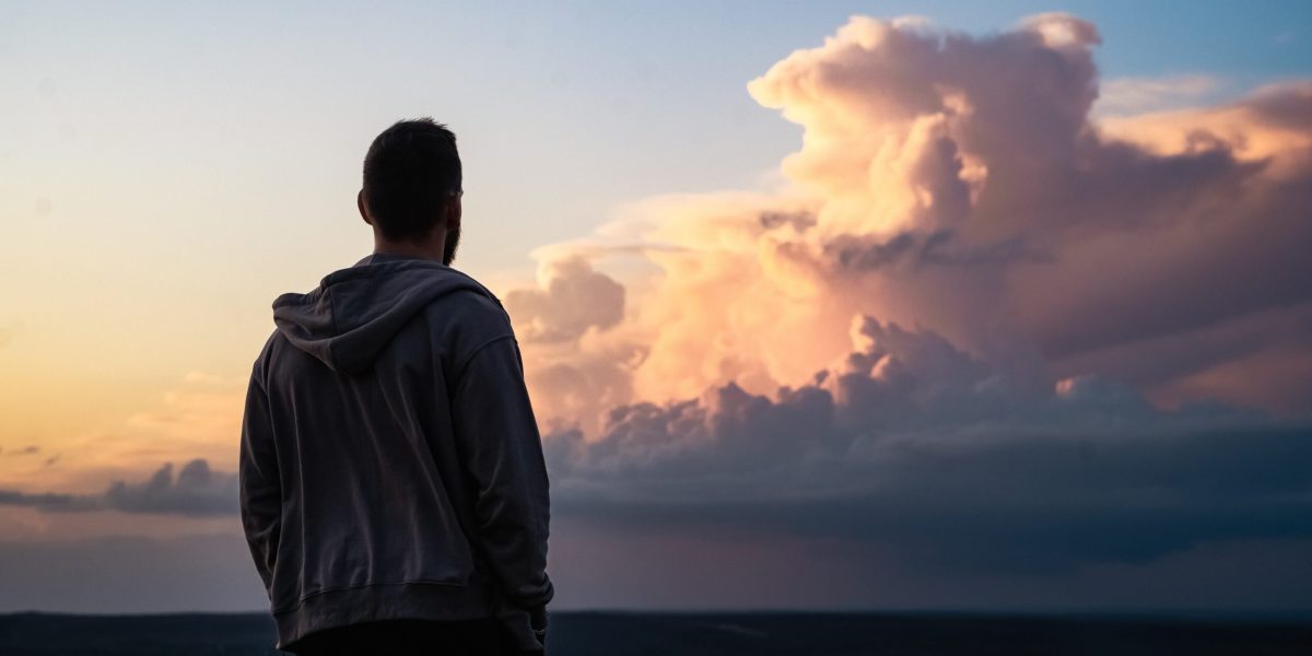 Ce dezvăluie știința despre SINGURĂTATE: efecte neașteptate