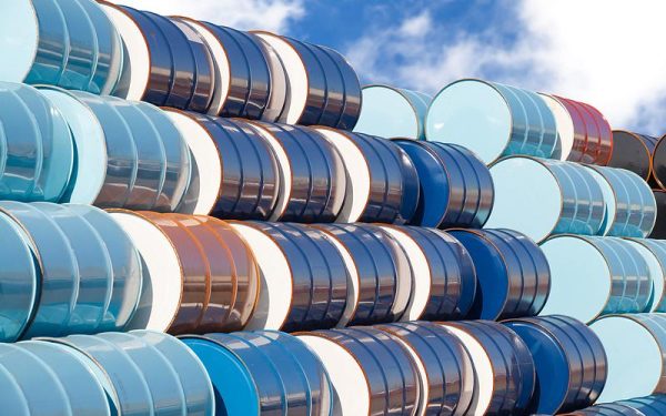 România preia rafinăria Lukoil: Planuri explozive în industria locală