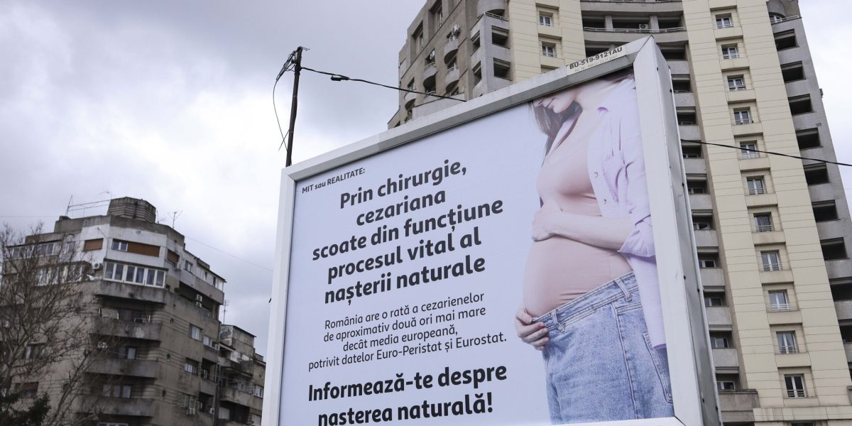 București: Scandalul anti-cezariană. Cine a finanțat panourile? Reacția Colegiului Medicilor