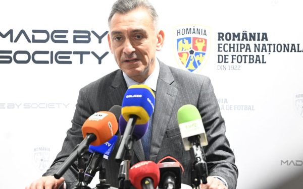 Ilie Dumitrescu, șocat de plecarea lui Mircea Lucescu: „E greu de acceptat”