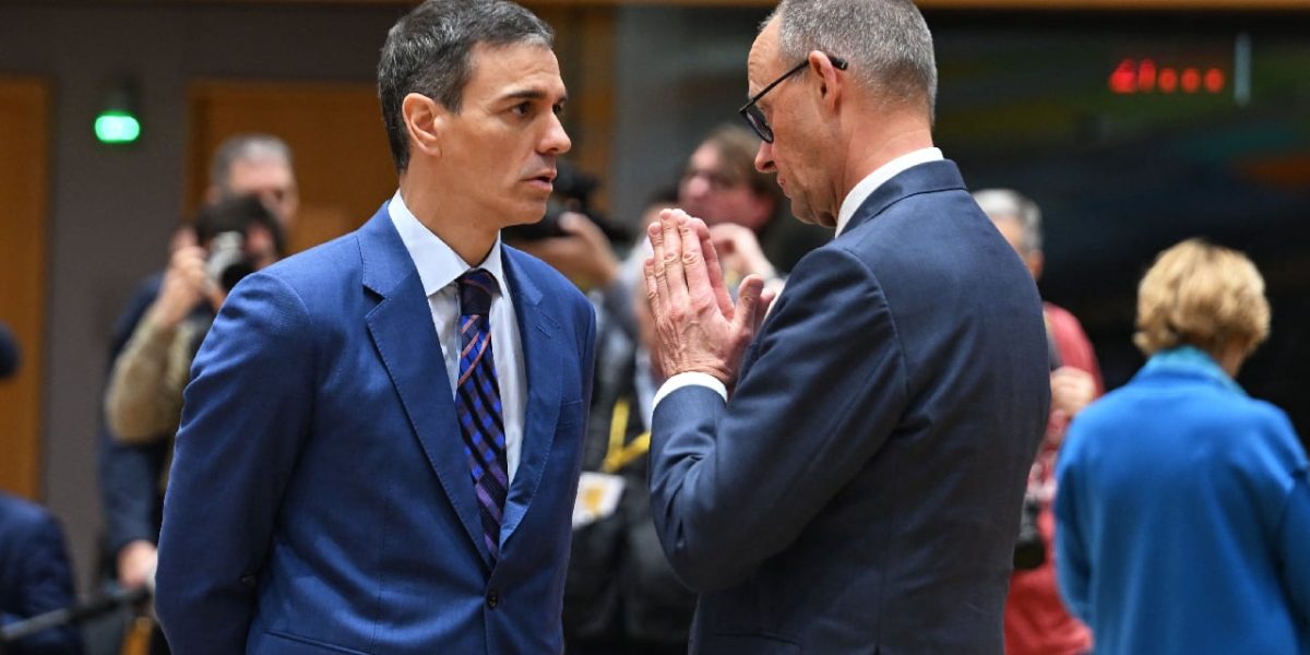 Nou lider progresist: Strategia lui de imagine, criticată de stânga