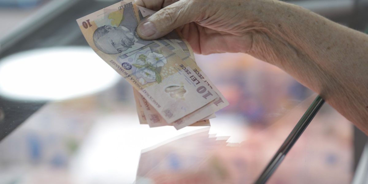 Puterea de cumpărare a pensiilor în România, în picaj accentuat, arată EUROSTAT