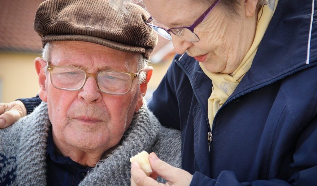 Unde trăiesc pensionarii bogați și săraci din România: diferențe uriașe