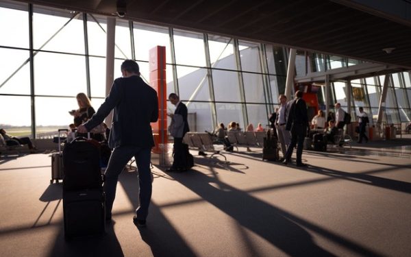 Bagajele pierdute, găsite mai ușor: Google lansează funcția Find Hub