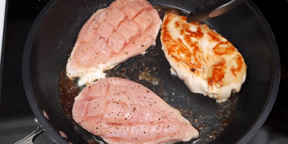Cât timp trebuie gătit PIEPTUL de pui? Secretul unui preparat suculent
