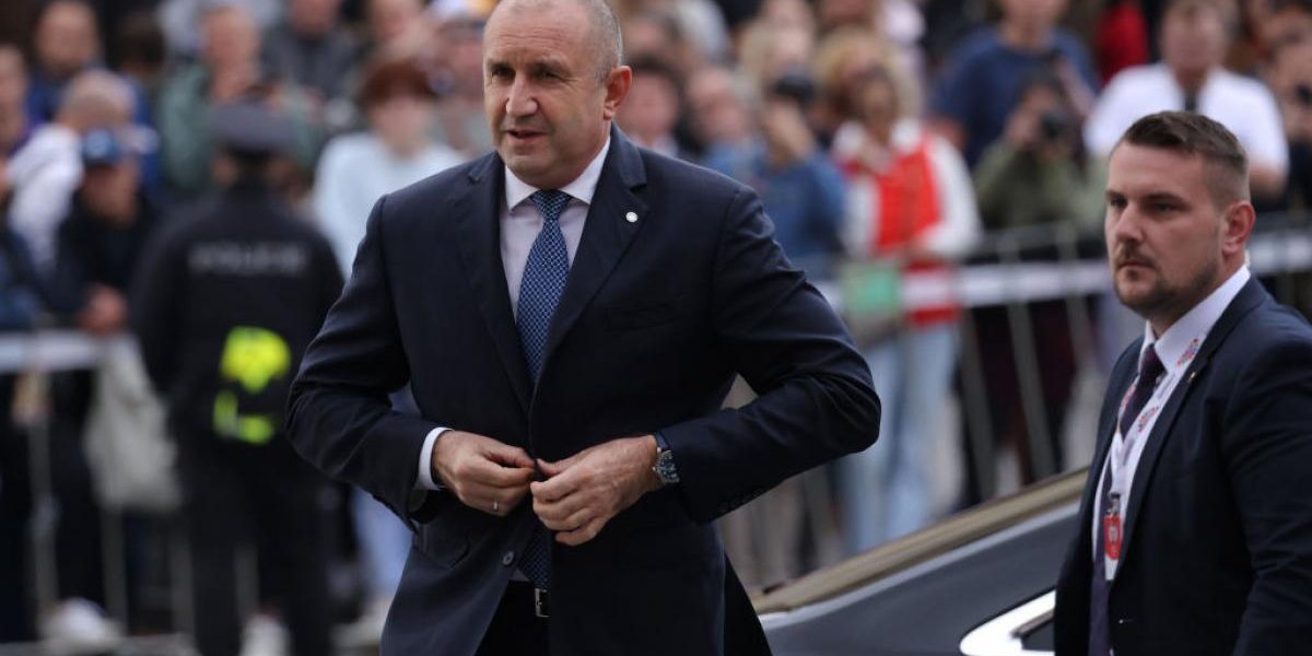 Radev, pilotul bulgar, forțează Guvernul: „Pică dacă nu reușește”