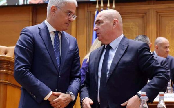 Pîslaru, atac la politicieni: Reforma, departe de TikTok! Lumina în cămară sperie