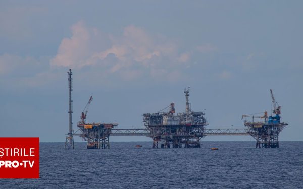 Petrolul sare de 100 de dolari după blocada SUA în porturile IRANIENE