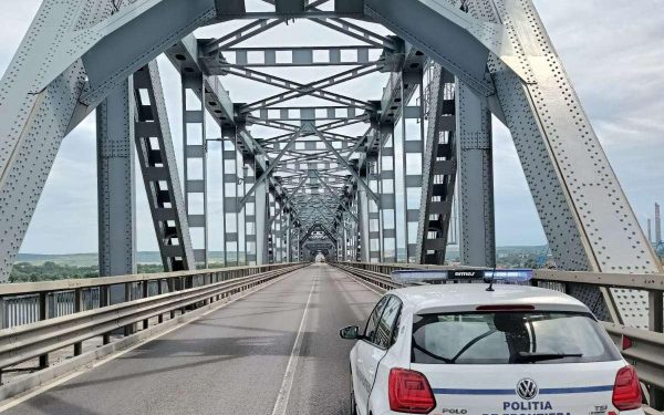 Liniște pe șosele în a doua zi de Paște: Românii, acasă, după mese