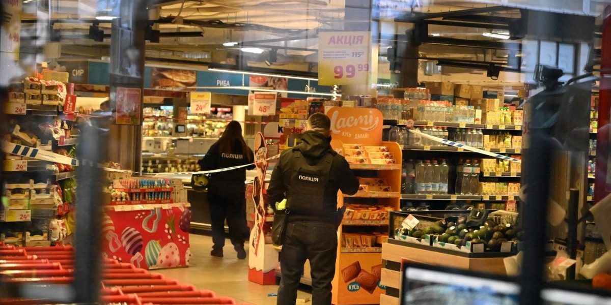 Rusul criminal din Kiev: Atacatorul a incendiat apartamentul și-a ucis șase oameni