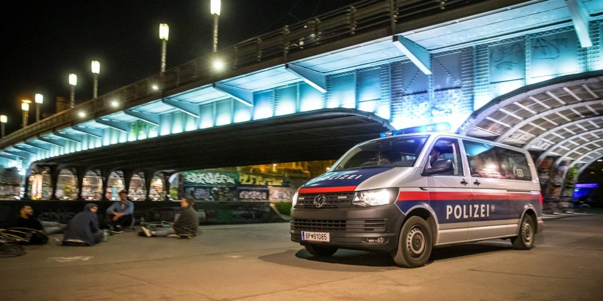 Șoc în AUSTRIA: Otravă pentru șobolani în mâncarea de bebeluși HiPP! Ancheta se extinde