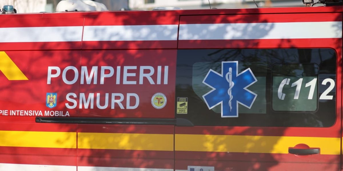 Incendiu la un cămin din Târgu Secuiesc: Zeci de bătrâni s-au salvat singuri