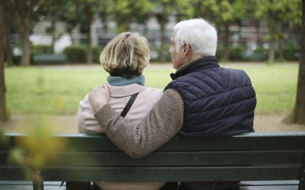 Europa îmbătrânește: UE pierde 53 milioane locuitori până în 2100, România pe lista neagră