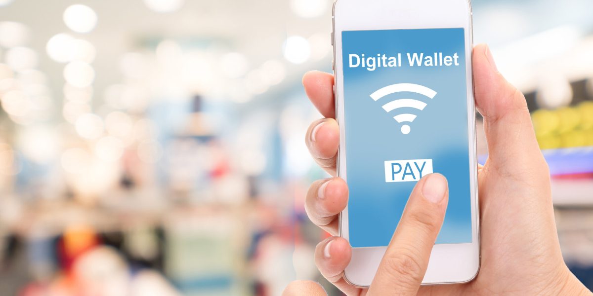 UE bagă acte, bani și permis direct în telefon: Când intră-n vigoare