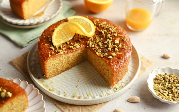 Prăjitură de post cu lămâie și mălai: Gust divin, rețetă rapidă!