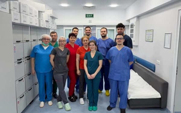 Viață și speranță de Paști: Bucurie în case, cu gândul la România