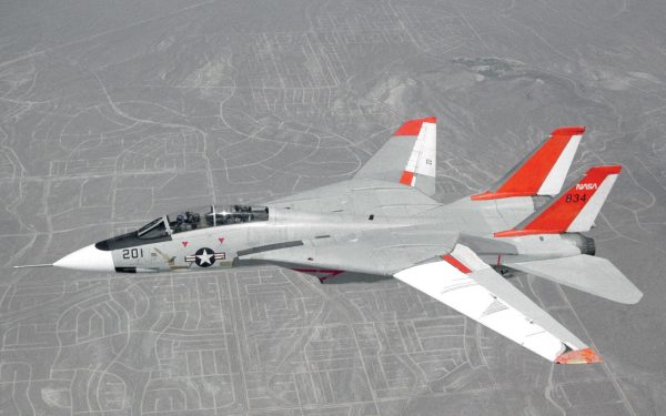 Top Gun și Strâmtoarea Ormuz: Lecția lui Tom Cruise despre dușmanul Americii