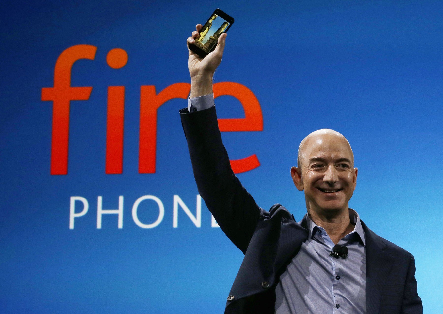Amazon vrea iar un smartphone: Experimentul „Fire Phone” s-a repetat?
