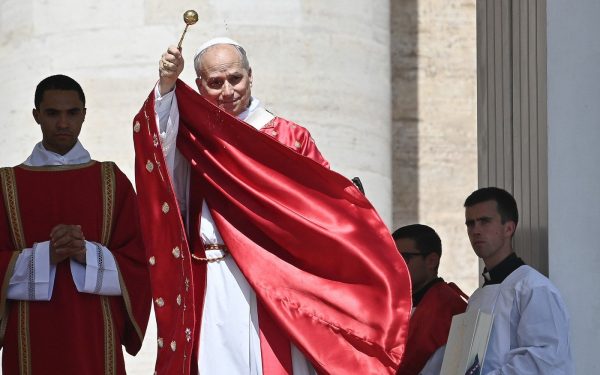 Trump, atac la Papa Francisc: „E groaznic în politică externă!”