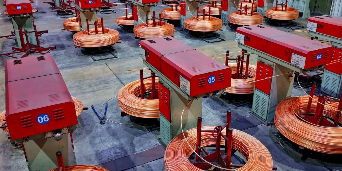 Criza din Orientul Mijlociu dă foc prețurilor cuprului și argintului