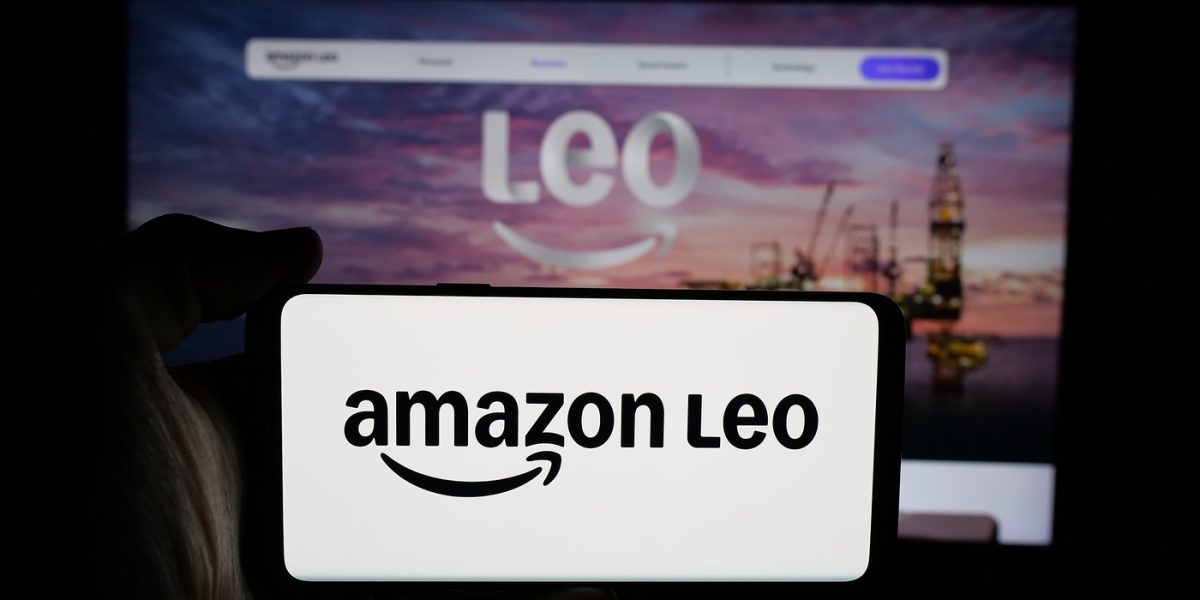 Când lansează Amazon internet prin satelit. Concurența se încinge