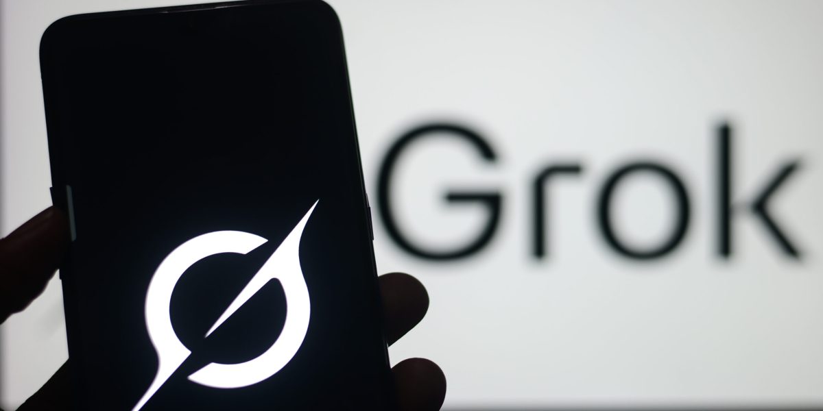 Apple, furios pe xAI: Grok, aplicația AI, dat afară din App Store