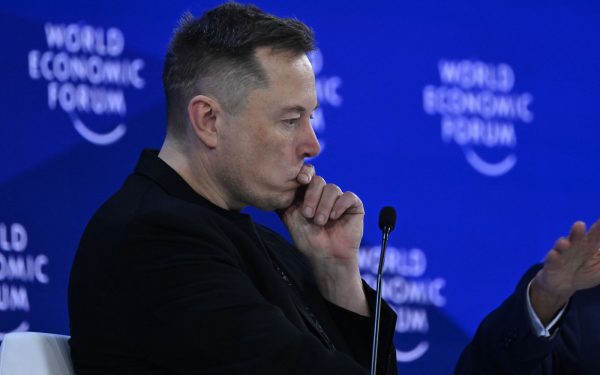 xAI, compania de inteligență artificială fondată de Elon Musk, a dat în judecată statul COLORADO, contestând o nouă lege privind reglementarea sistemelor de inteligență artificială