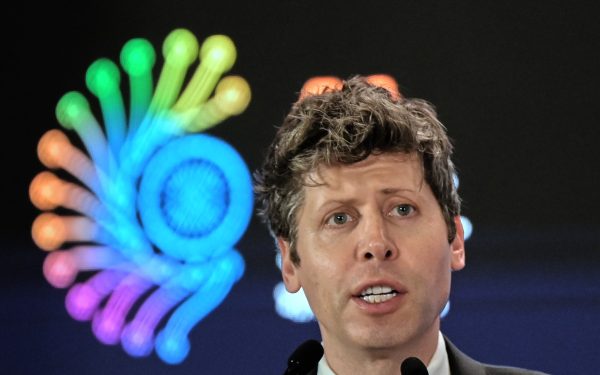 Sam Altman, bomba atomică AI: Vânzătorul de buncăre, șocat de Mythos