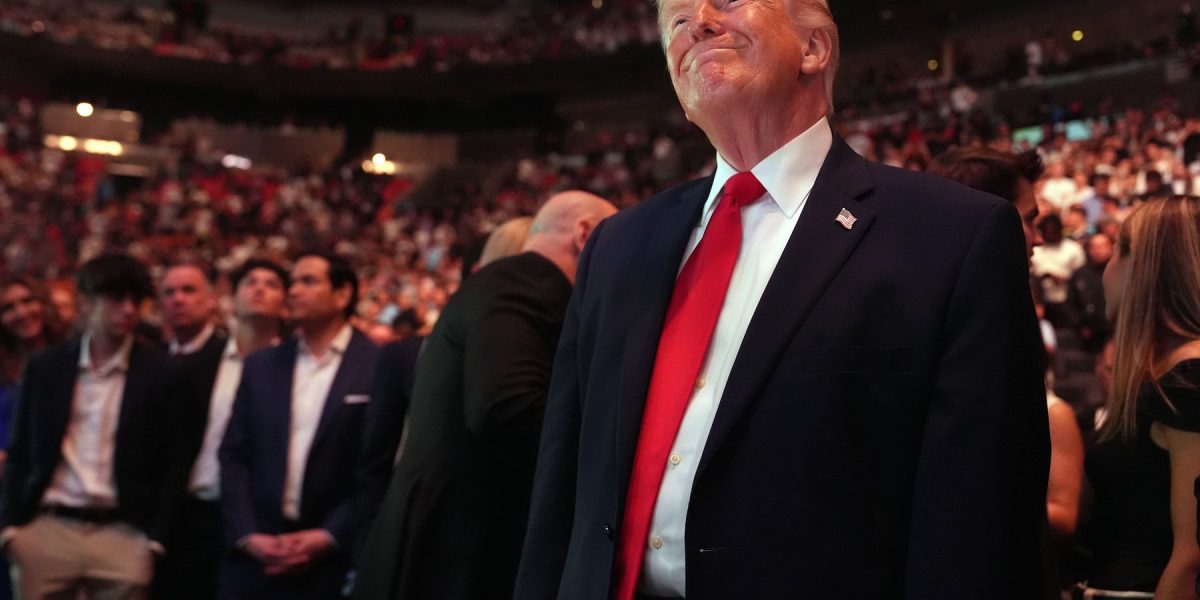 Milioane furate: Pariuri secrete pe deciziile lui Donald Trump
