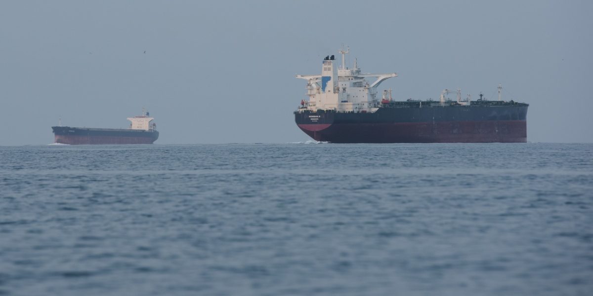 Blocada Iranului în Strâmtoarea Hormuz: SUA, puse în fața unei decizii grele