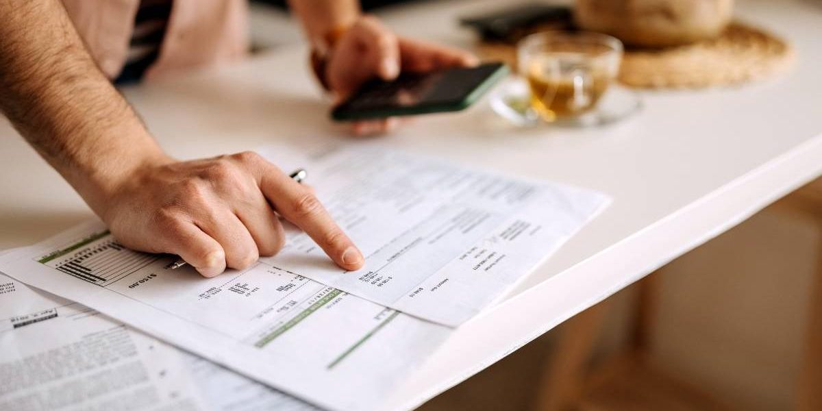 USR vrea ca facturile în valută să aibă cursul BNR din ziua anterioară