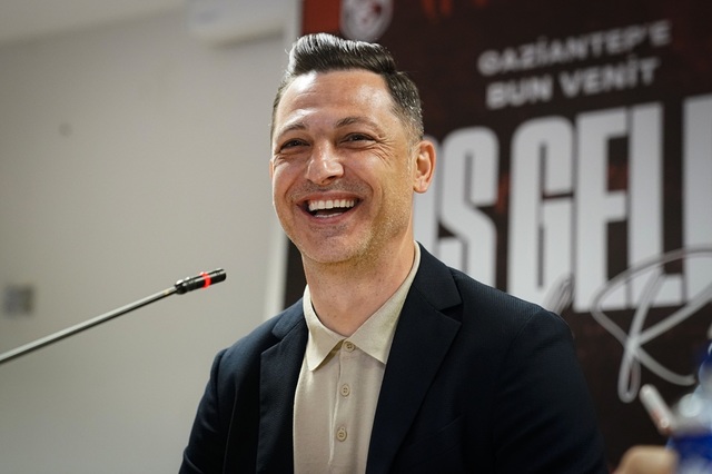 Rădoi, motivat de Lucescu și Hagi: Turcia, o alegere inspirată